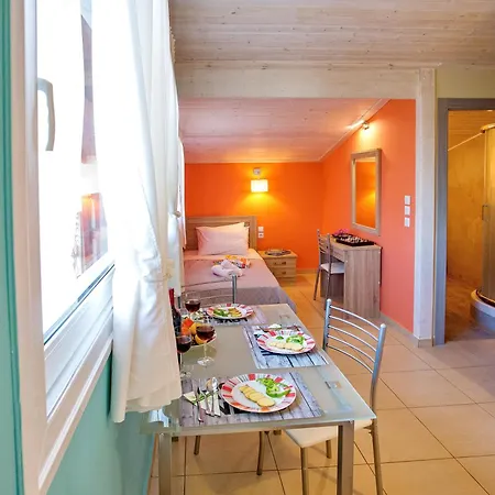 Lazy Lizard Отель типа 