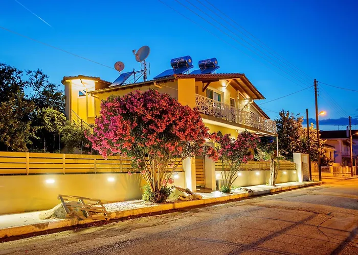 Lazy Lizard Bed and breakfast 4*