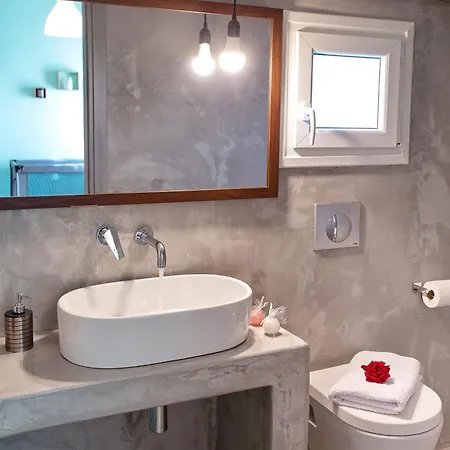 Lazy Lizard Bed & Breakfast