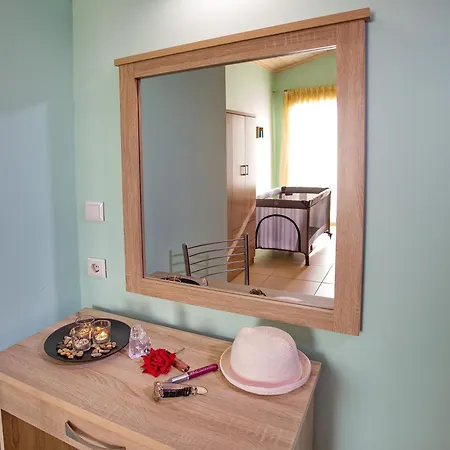 Lazy Lizard Bed & Breakfast