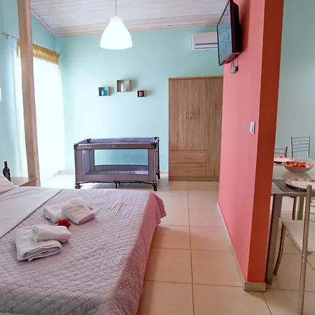 Lazy Lizard Bed & Breakfast