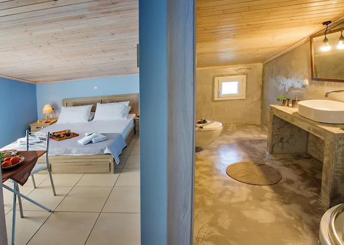 Lazy Lizard Nea Karvali